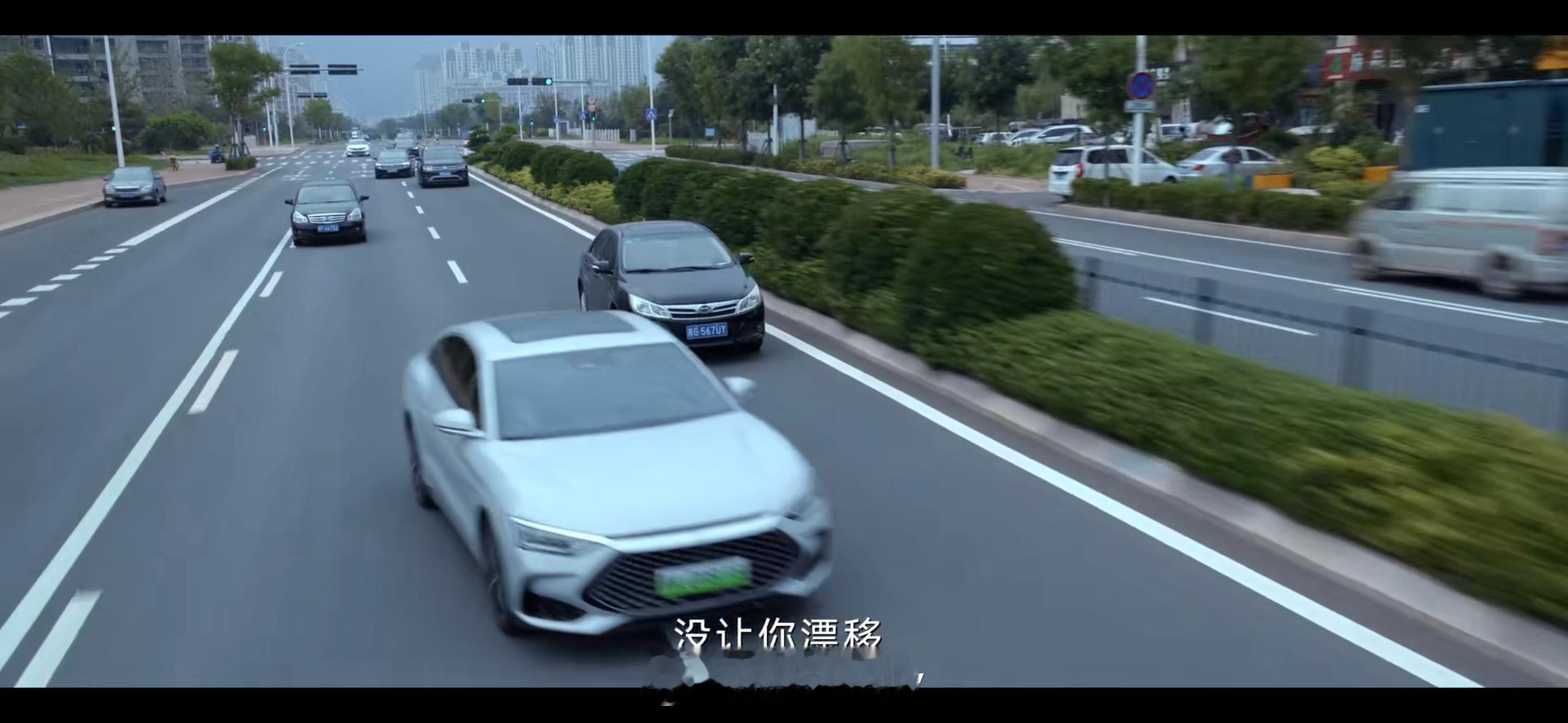 公务员喜欢选什么车？这还用问？当然是比亚迪了！比亚迪成为公务车首选，在2023年