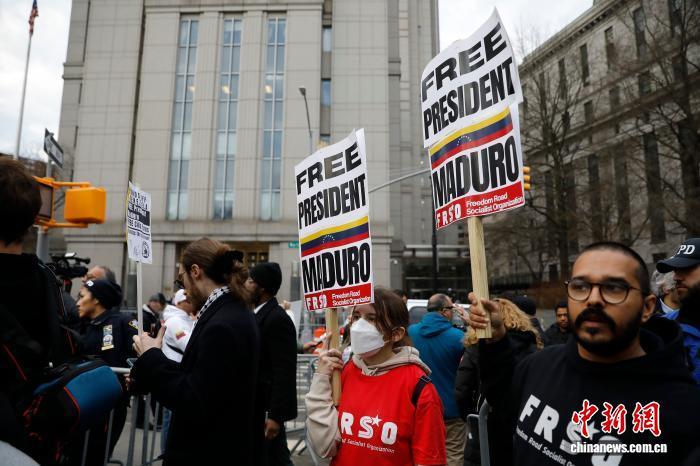 马杜罗暴瘦13公斤，委民众开始想念他，他在美监狱受虐待依然乐观告诉自己很好！
