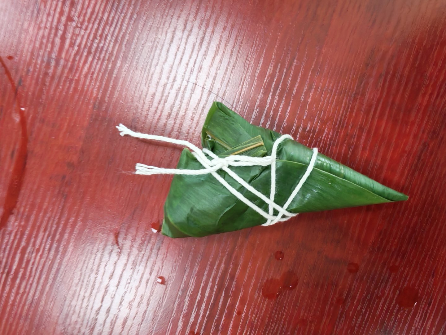 上班时间摸鱼🤭 