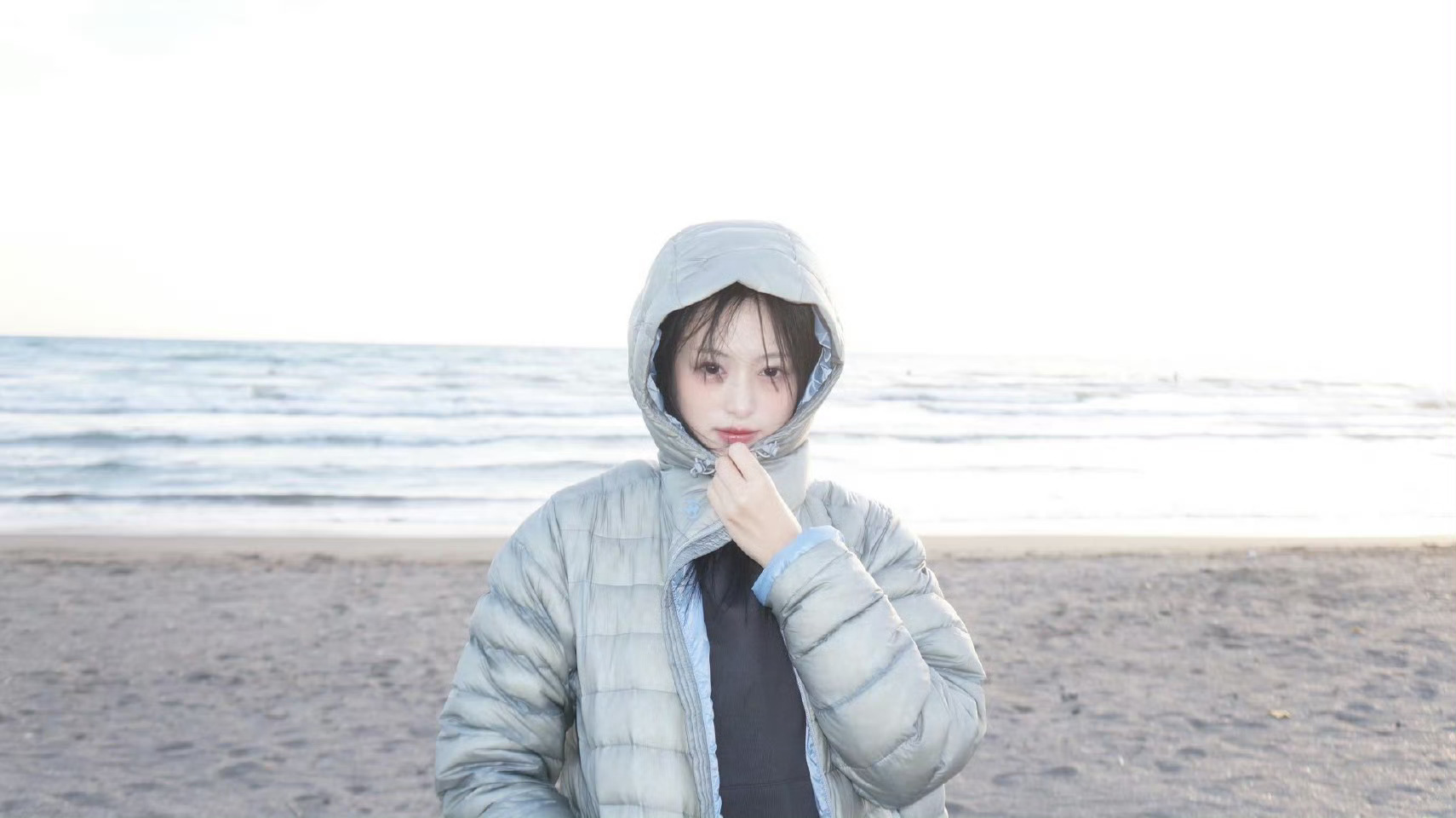 🌼🌼虽然天气很冷 但要温暖的度过.. 🦋251214 AHYEON更新Wv