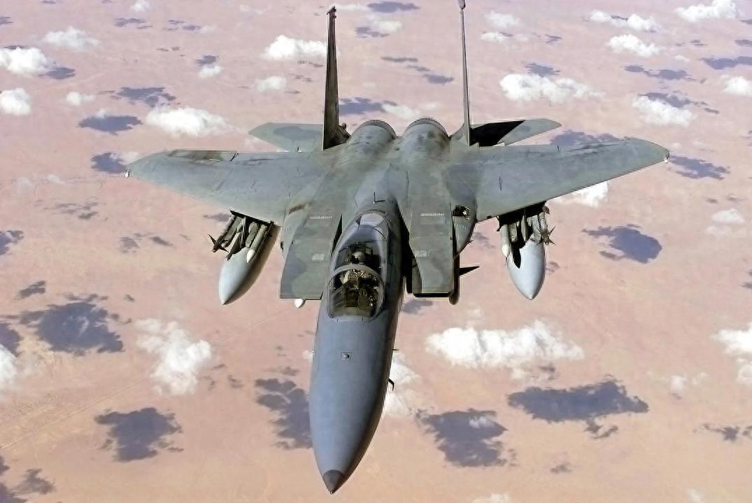 243亿美元。48架F-35。9月17日，美国国务院一纸声明砸向中东，全球军火市