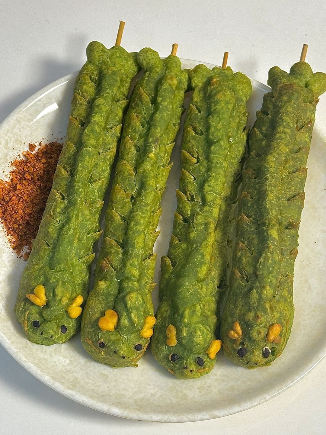 龙年限定油炸淀粉肠