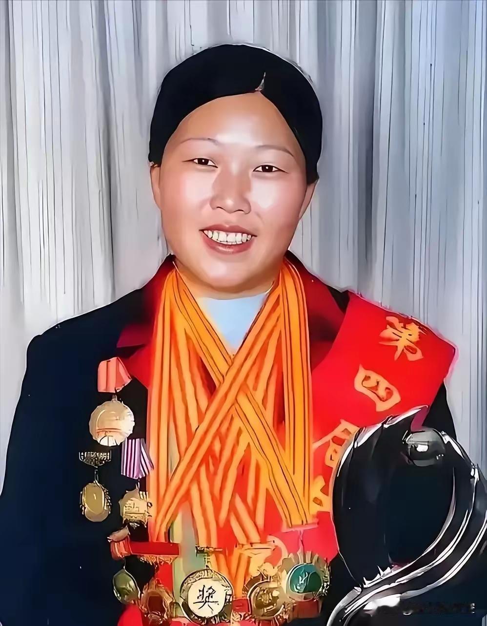 1985年，陕西一父亲逼着19岁的女儿嫁给恩人的儿子，女儿哭闹7天，忽然放弃逃跑