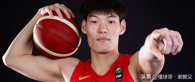 刘李试训宏远，我不看好这笔签约，三个原因，食之无味弃之可惜
1.天赋不如徐昕
传