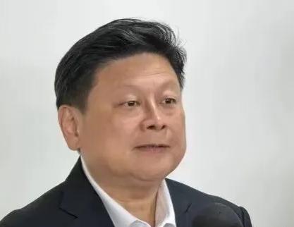 绿委钟佳宾爆料:国民党团总召傅崐萁向美在台官员的承诺

台立法机构27日继续审查