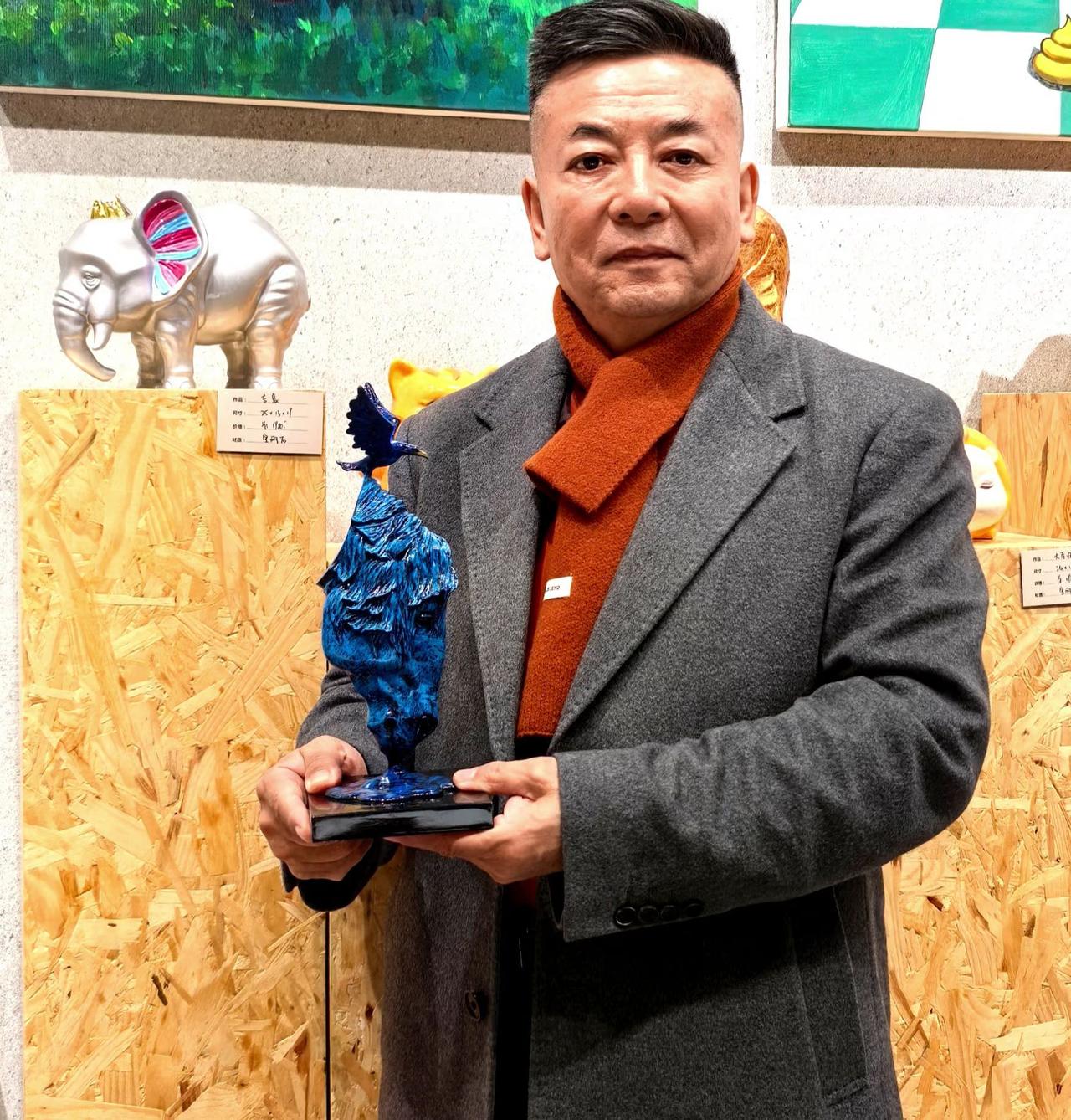 马上鹰，音同：马上赢，这个创意真不错