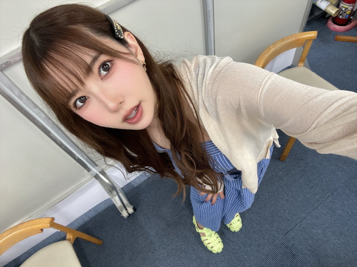 #那些1个月不吃水果的人后来怎样了#变得更有钱咯 ​​​