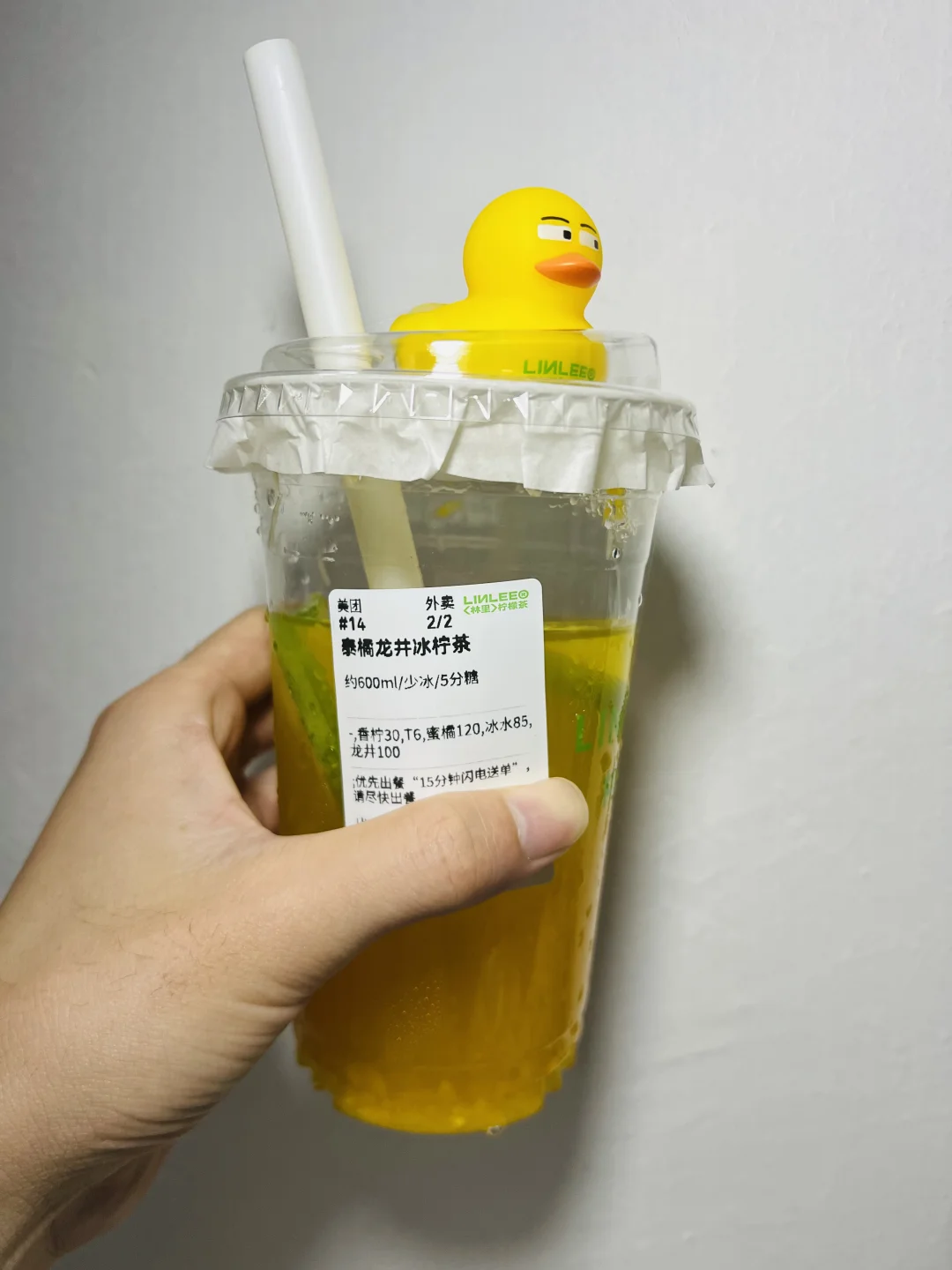 有一股说不清的焦香味
