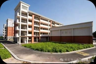 清远翰林高中为何成黑马？清远私立学校竟然比公立学校还牛，很多人认为主要是私立学校