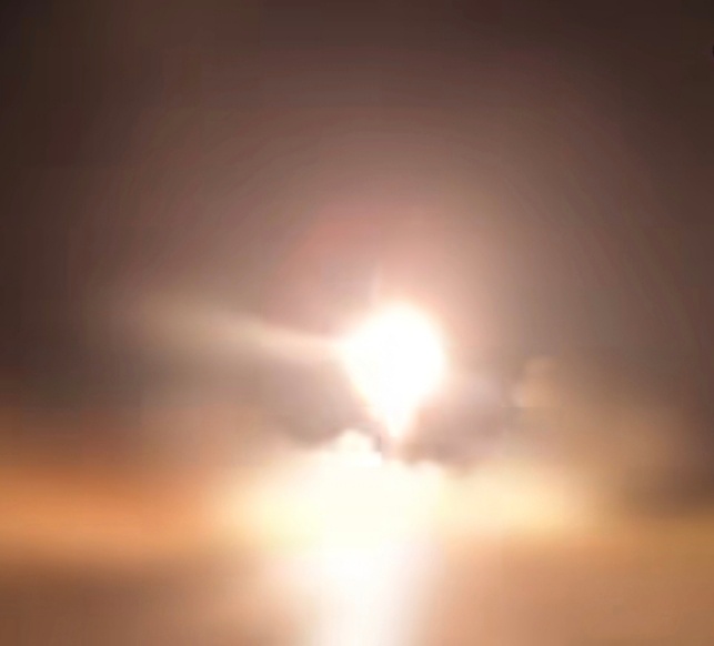 伊朗发起第63波打击伊朗发起报复行动伊朗第63波打击，是近期局势持续激化的集中体