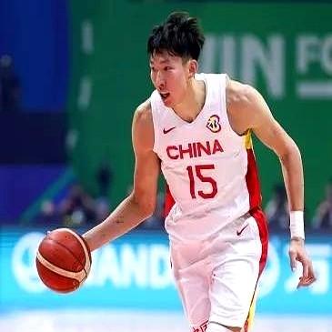 任何技术动作都没了！韩国有这么难打吗……

这场男篮世预赛中韩二番战，韩国开局连