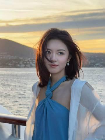 赵今麦魏大勋你好星期六录制好六迎来无可替代剧组，赵今麦魏大勋同台录制，期待看到两