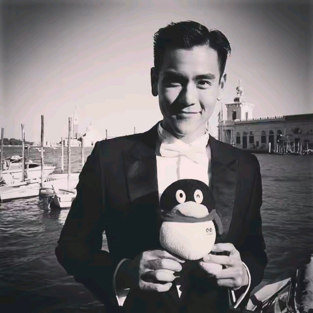 本周我完成了连续7天铁粉打卡，与的铁粉值额外增加1分！EddiePengYuya