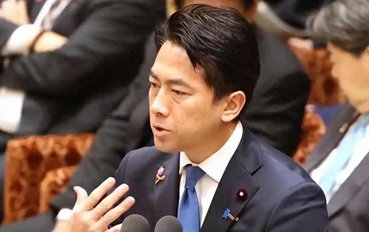 日本在东海滋事，才是安全风险的真正根源！我军训练合理合法，用火控雷达锁定，是按标