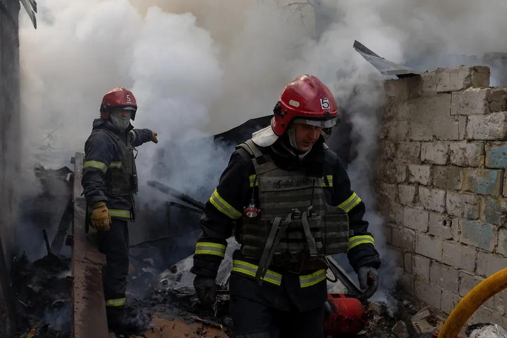 基辅传来一连串巨响，空袭警报器在作响

基辅再次响起爆炸声。目击者报告基辅发生了