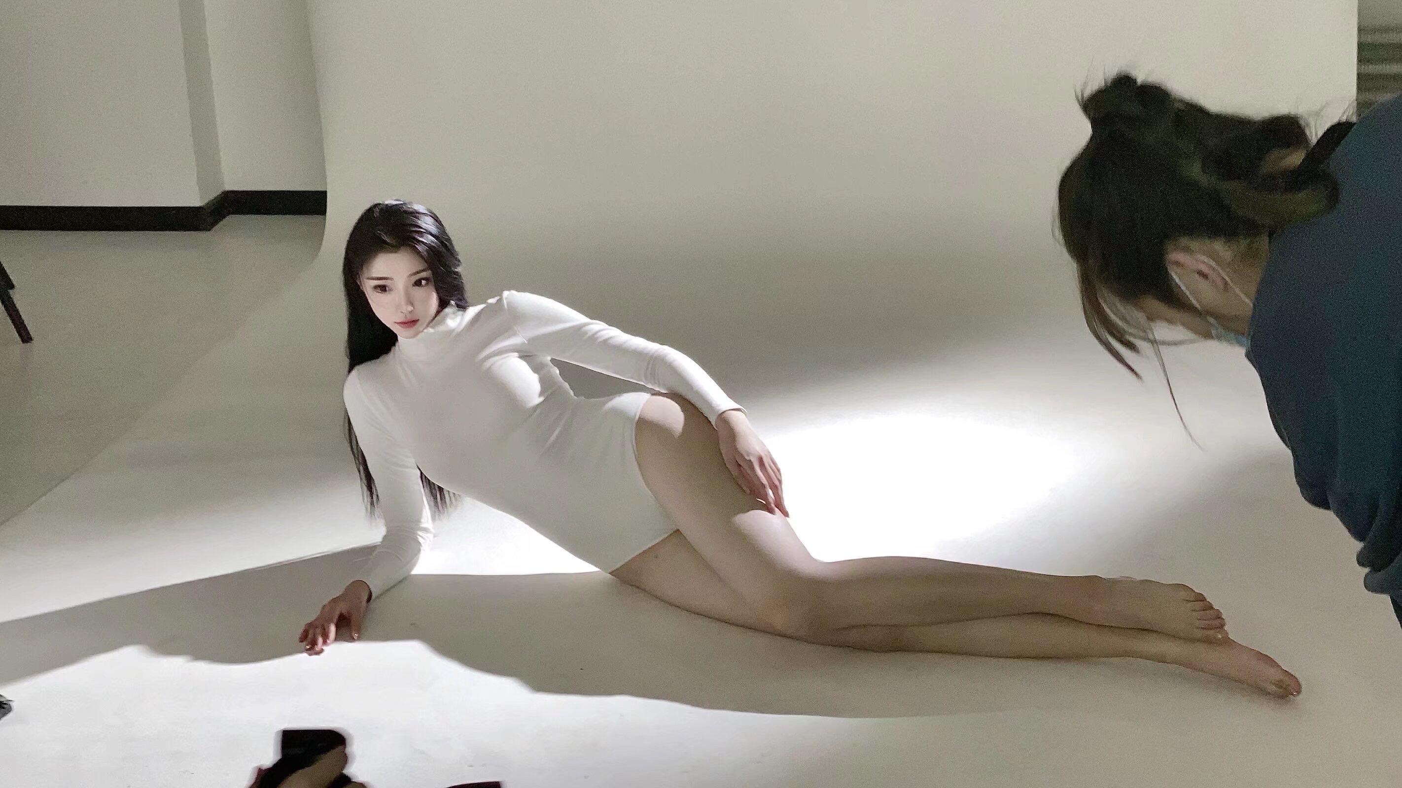 24 年轻 傲娇 美丽 错在哪。