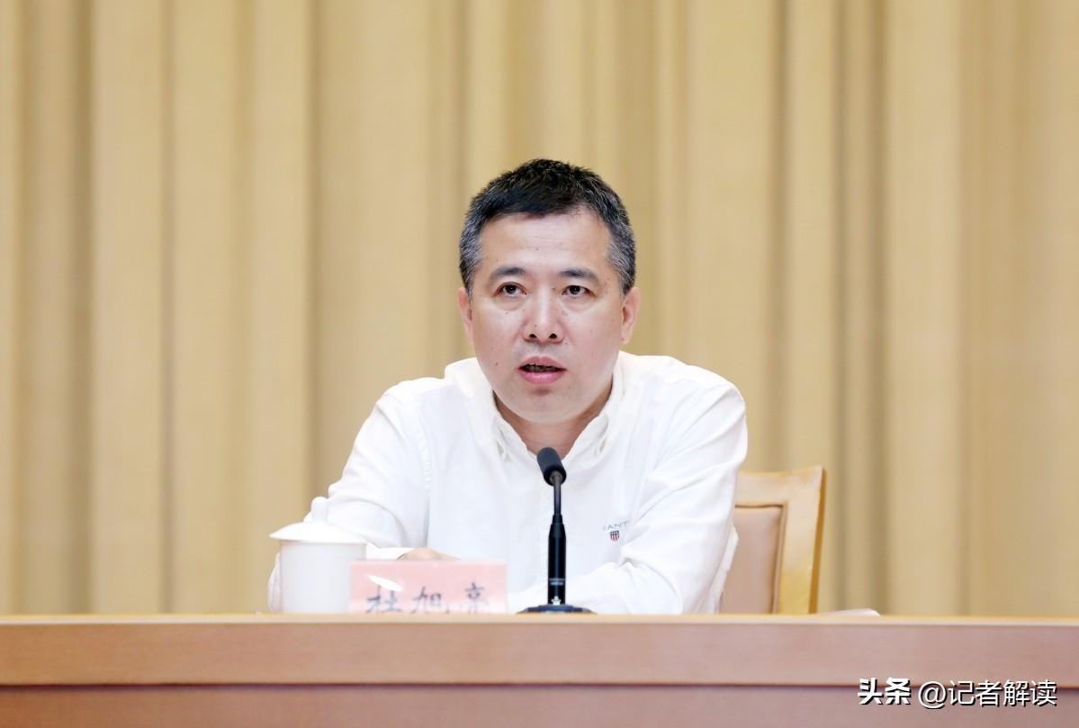 杜旭亮当选杭州市市长

今天6月26日，杭州市第十四届人民代表大会第七次会议召开