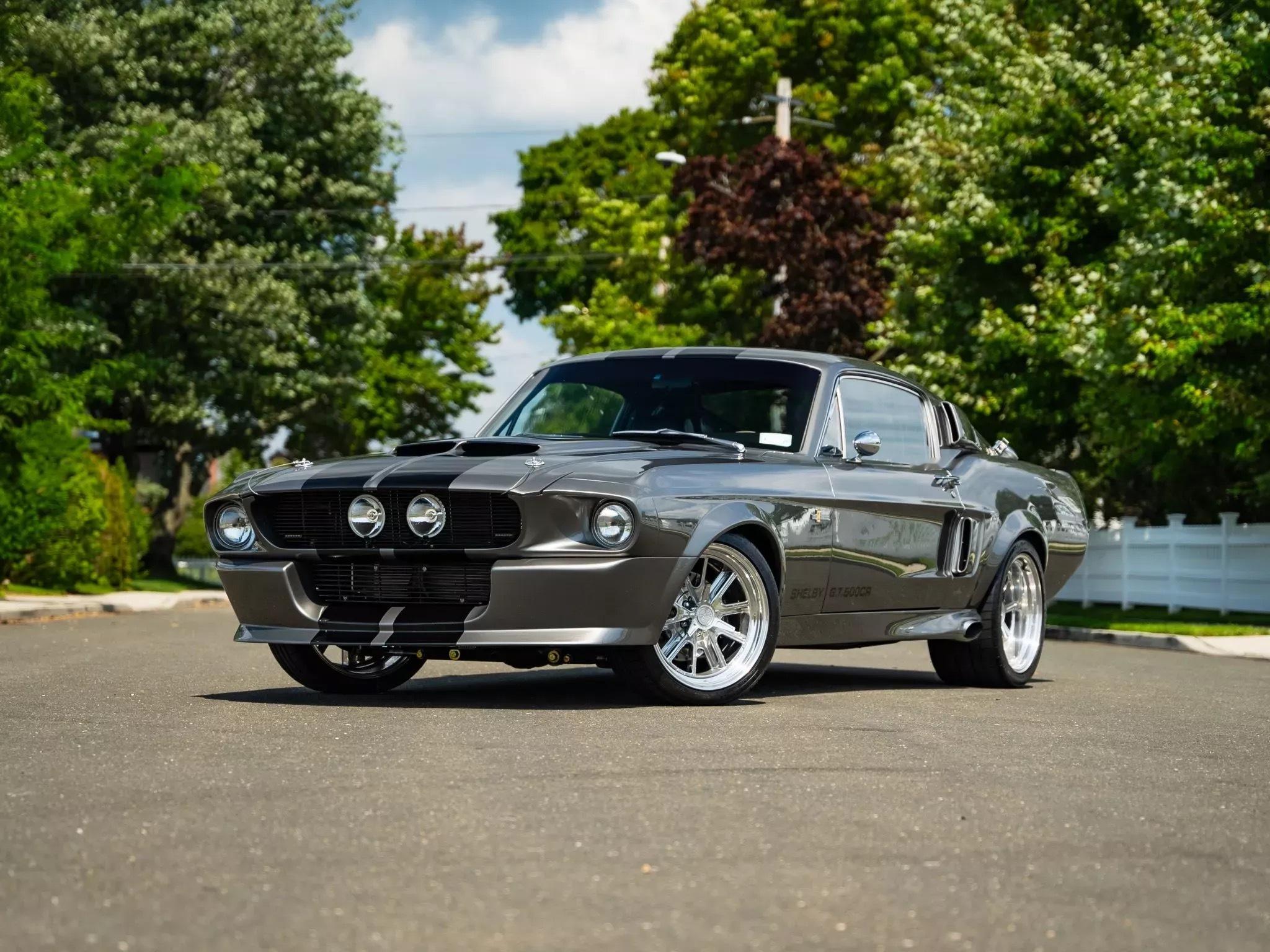 全碳纤维车身的1967 Mustang Restomod这台由Classics 