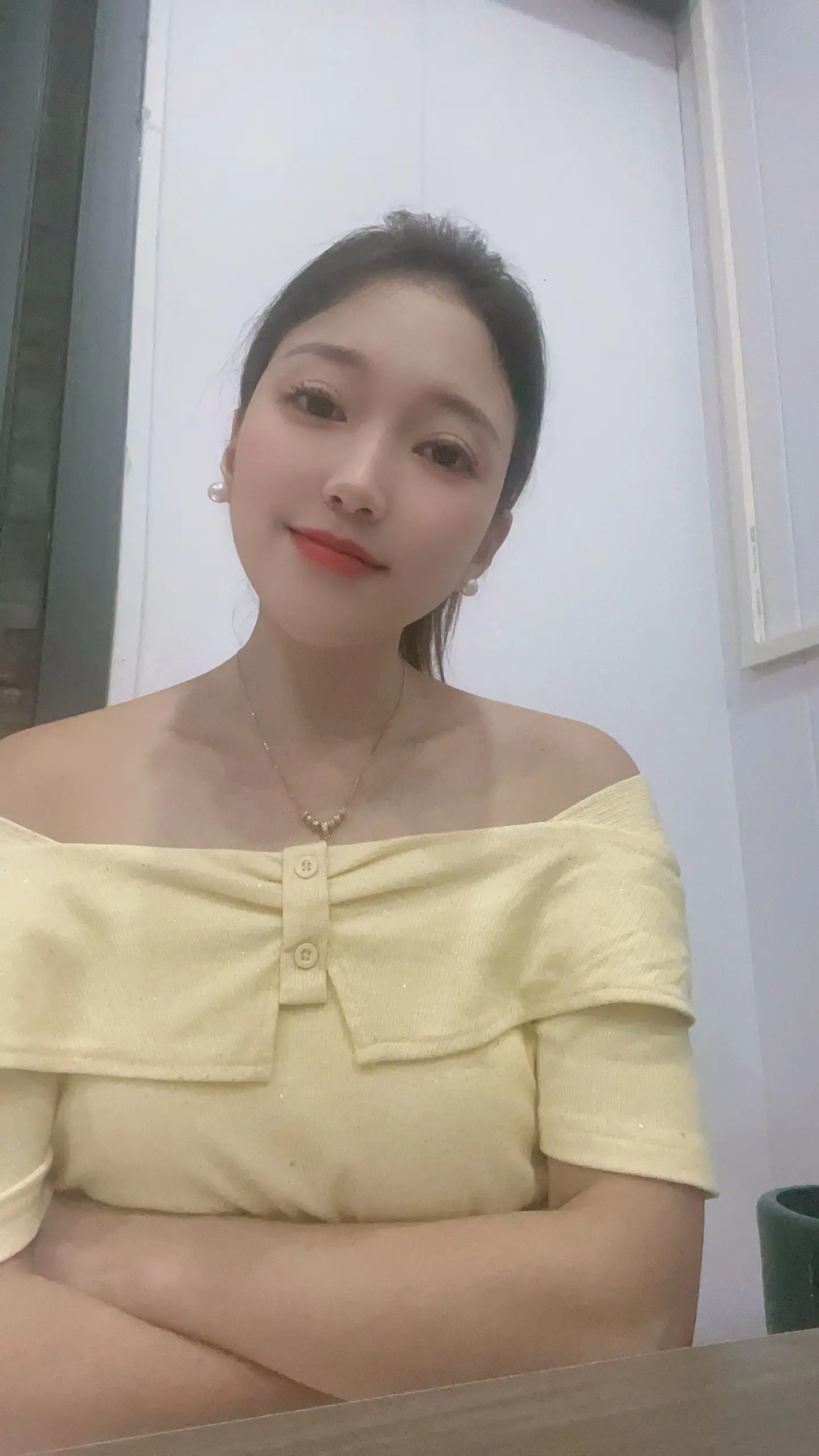 渐行渐远的，不止身边的人和事，还有曾经的那个自己。