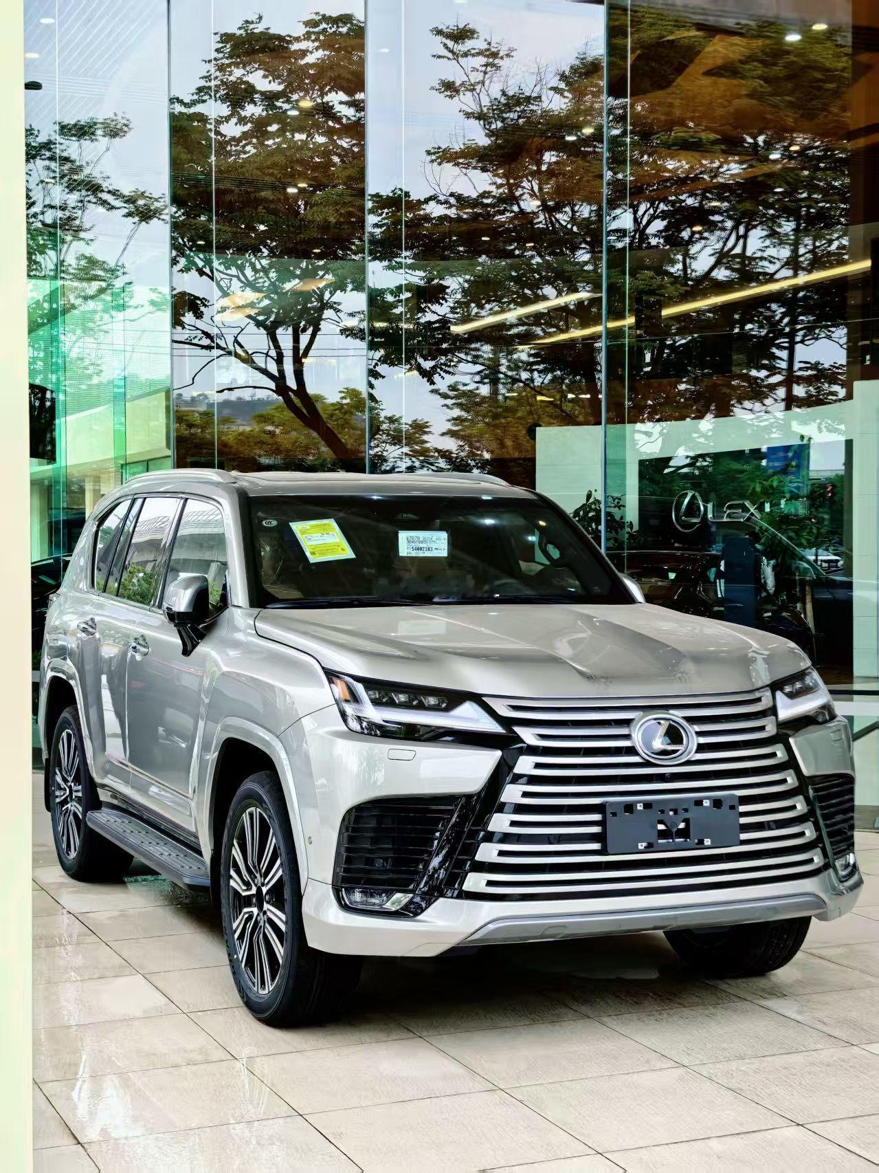 排面至上,全新2025雷克萨斯LX700h雷克萨斯 ​​​
