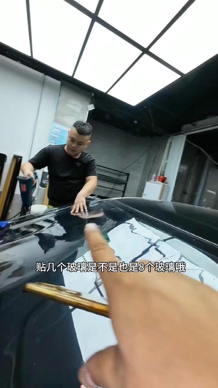 花298贴全车8块玻璃？还是高清隔热高隐膜！
💥老板耿直不套路！298就能贴全