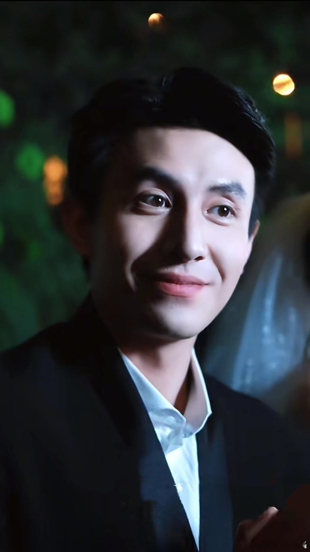 现在男生都比女生会护肤了周晟安绝对是短剧深情男主天花板！刘萧旭把那种爱到克制、藏