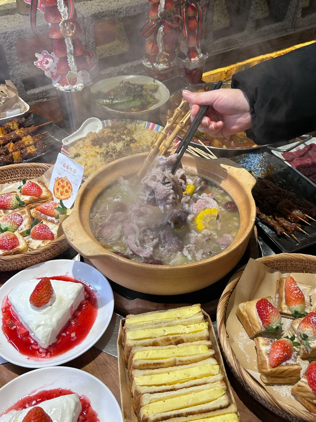 这一口麻酱涮羊肉吃下去别提多幸福了