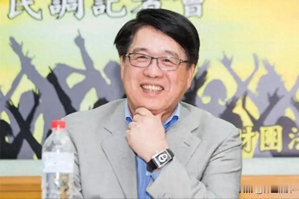 有官当了，各位替他高兴不？
游盈隆，台湾“民意基金会”董事长
各位看到的很多关于