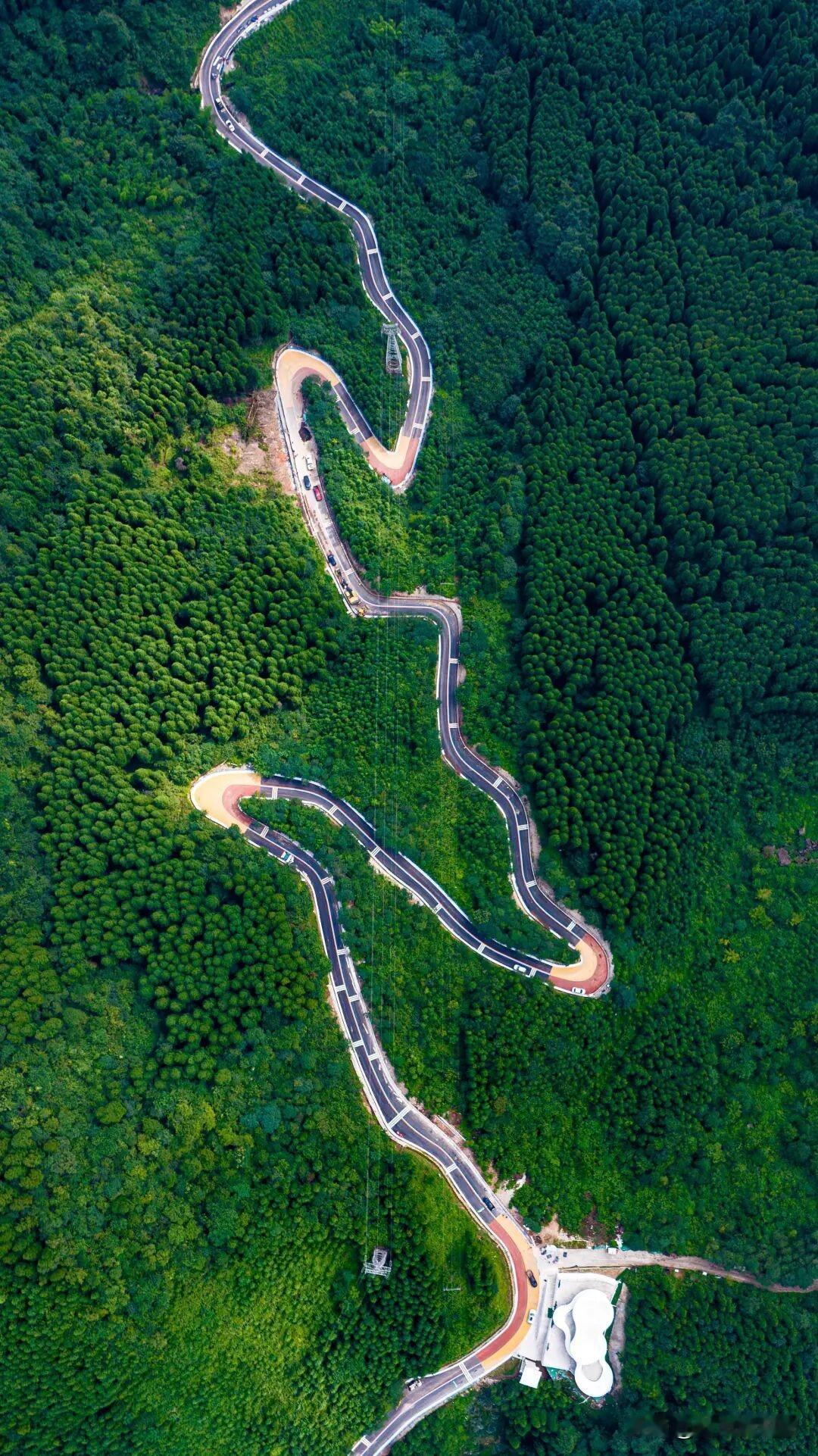 不是理小路也不是绵茂路，号称隐藏版的“天空之路”！国庆中秋大假马可以去哟，大家知