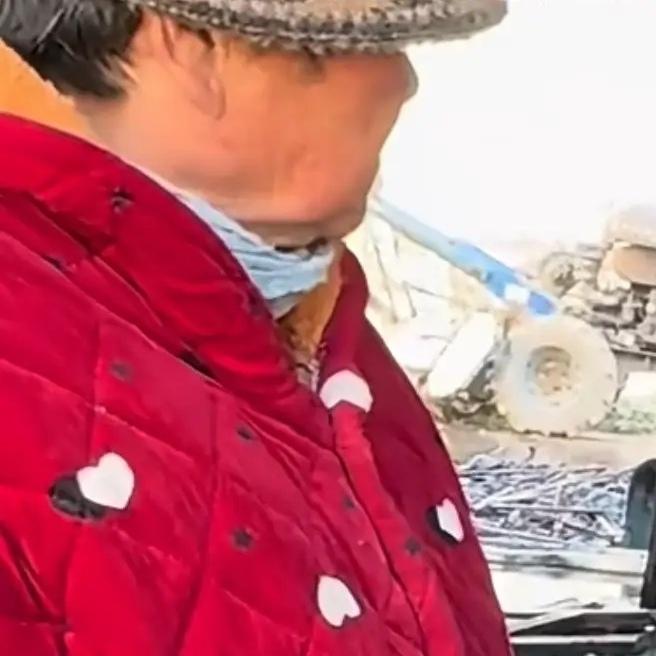 你能相信吗？七旬老人蒸个饺子，居然引发了一场火灾，可最后那锅饺子却毫发无损还熟透