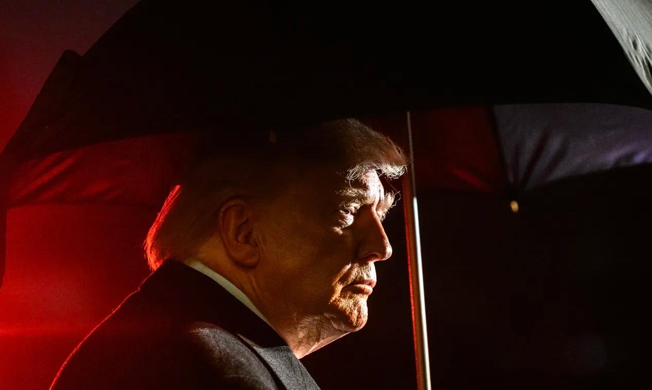 种种迹象表明，特朗普要打造的是“美利坚大帝国”。特朗普上台后，提出了“美国优先”