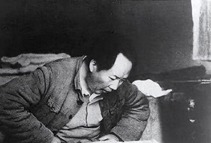 毛主席去世多年后，一位姓贺的老人告诉子女：你们可以将姓氏重新改成“毛”吗
195