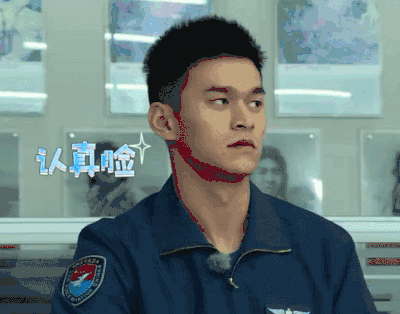#孙杨回应美国游泳运动员脸紫#🇺🇸运动员脸紫为啥要问孙杨啊[费解]有些记者整