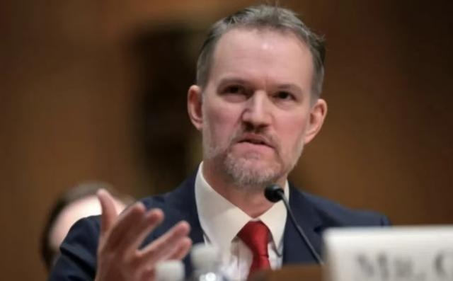 10月21日，彭博社报道：“中国宣布制裁韩华海洋五家美国子公司后，特朗普昨日发出