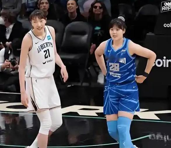 10月中国女篮喜讯炸裂！李梦、李月汝、韩旭三大名将齐迎新动向！李梦签约新联赛，李
