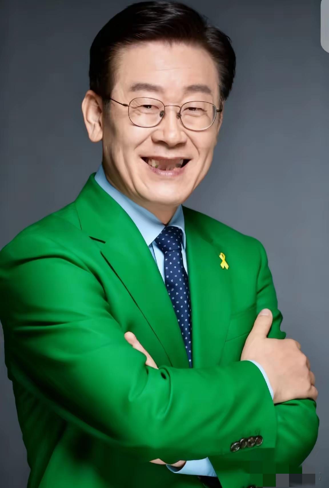 快讯！快讯  
韩国与中方正式宣布了  
​​2025年11月3日，中国人民银行