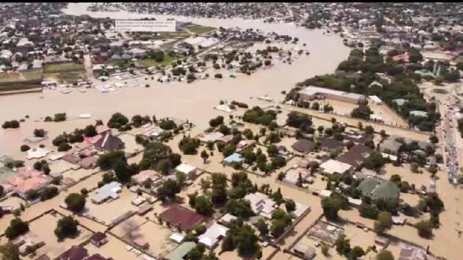 尼日利亚洪灾：生命的悲歌与生存的挑战

亲爱的朋友们，最近一则令人揪心的消息传来