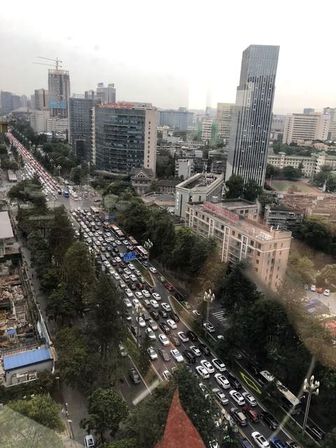兰西高铁一旦通车，很多人第一反应是“去成都更方便了”，但更深层的变化远不止交通升