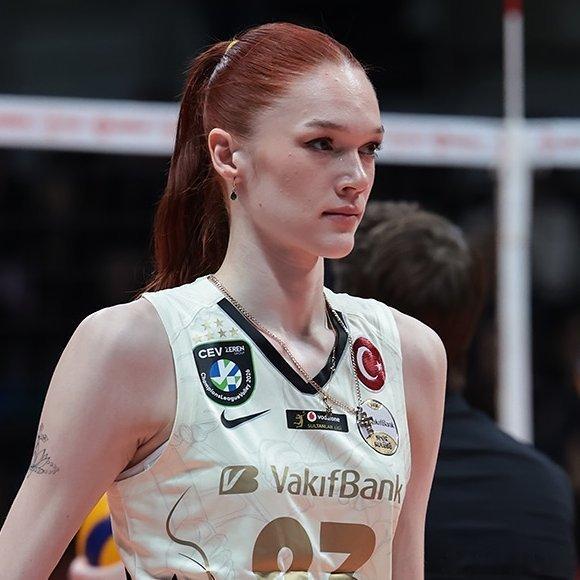 📊🇷🇺玛丽娜·马尔科娃本赛季在重要比赛中的表现：30分 ➠ 进攻成功率58