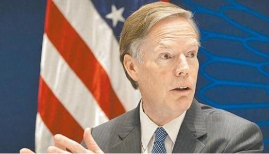 离任了才敢说真话，美前驻华大使：特朗普低估中国，做错了一件事。一位经验丰富的外交