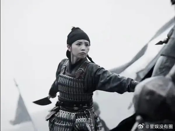 网友截的田曦薇黑图。。。别闹了，很可爱其实像那个斗地主的农民 