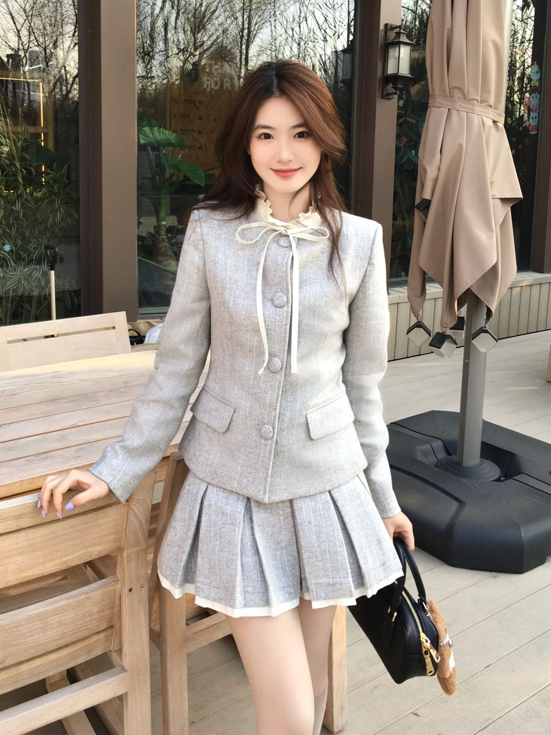 all grey🐈千金风ᯓ