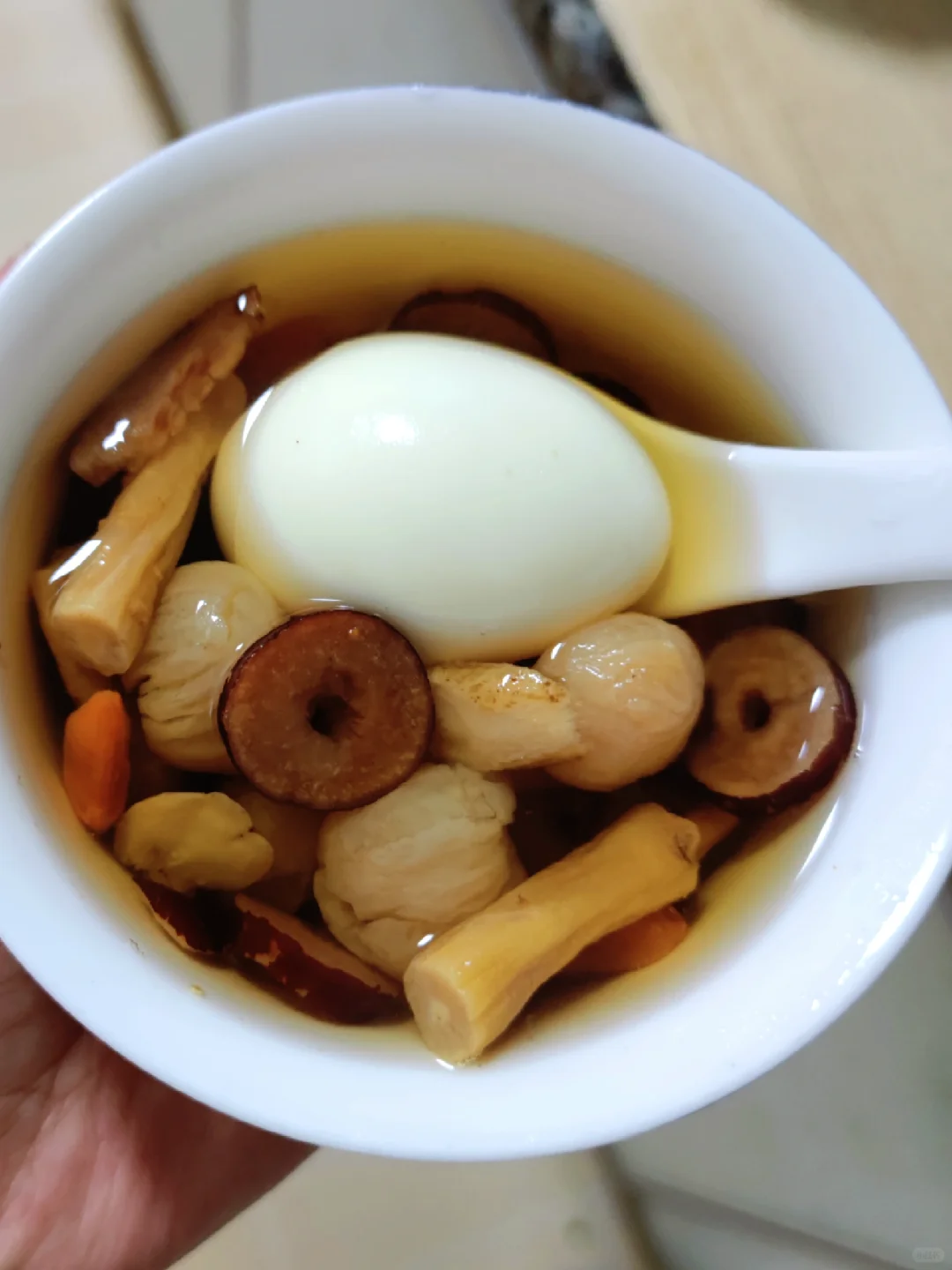 有种丑叫气色差，脸色蜡黄，秋冬多喝这个