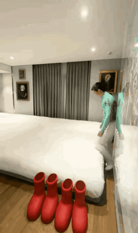夫妻俩，床头吵一架，闹到床尾估计气更上头，这状态还能和好吗？
