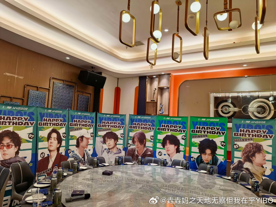 王一博王一博是UNIQ首位成员王一博王一博游戏厅撒娇要游戏币王一博小朋友，29岁