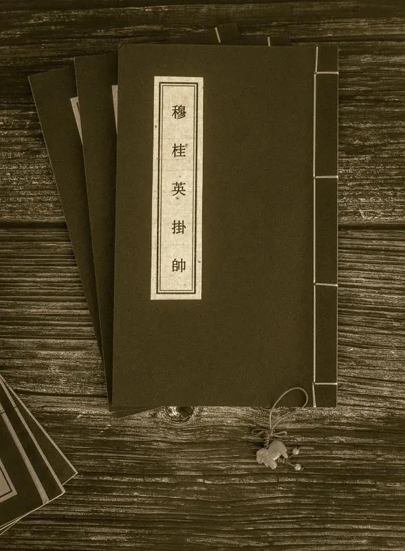 《射雕英雄传》有好多版本，我最喜欢83版。翁美玲饰演的黄蓉古灵精怪，把黄蓉的俏皮