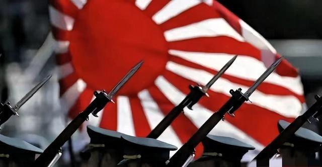 一位日本华人表示，日本之所以挑衅大陆，是因为在他看来打不赢，大不了退回本土，没有