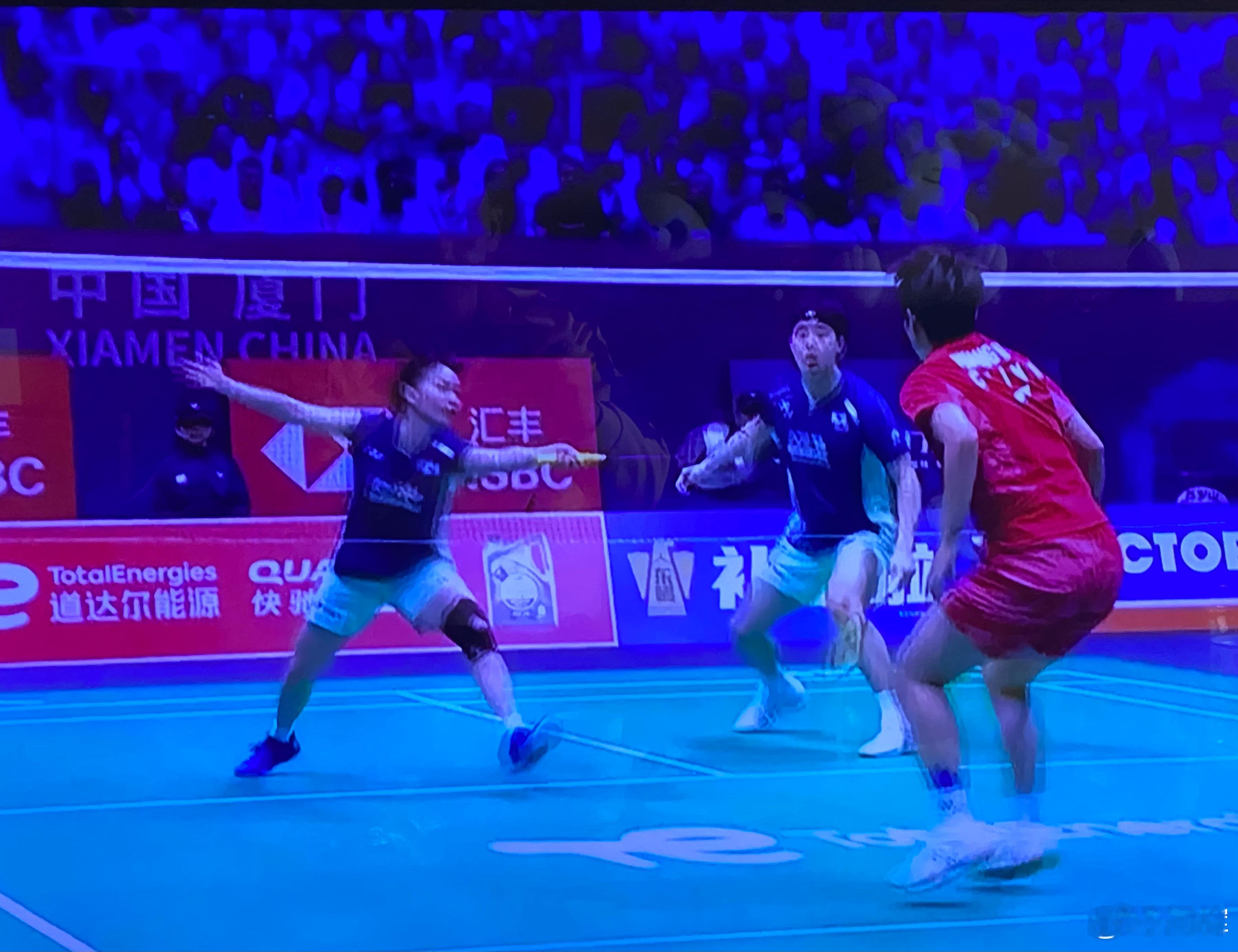 今早NBA丹佛抢七变取七！🏀😁这个下午苏迪曼杯中韩正决赛！国家队加油⭐️⚡️