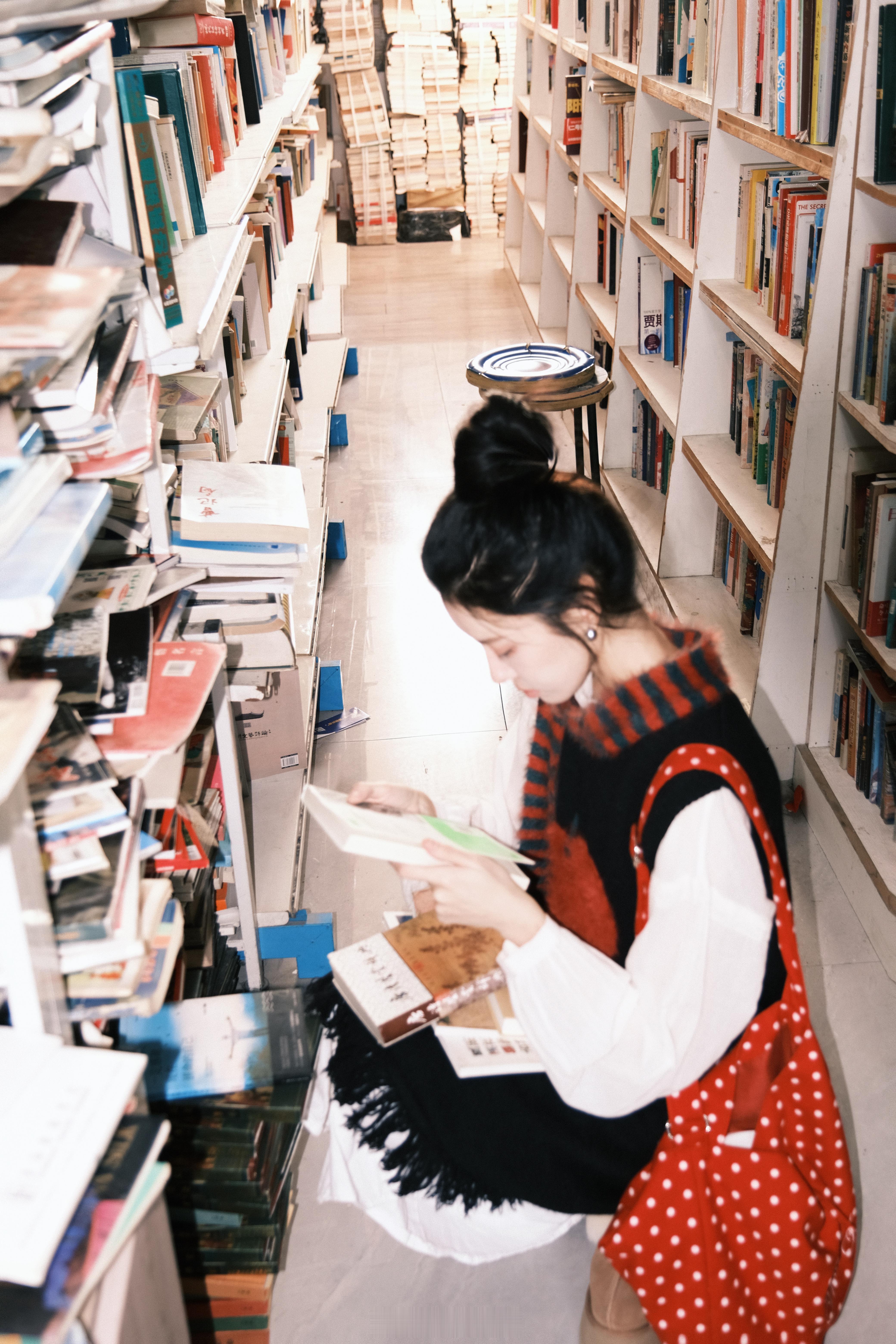 在寻常日子里捕捉到片刻的光亮 📖 