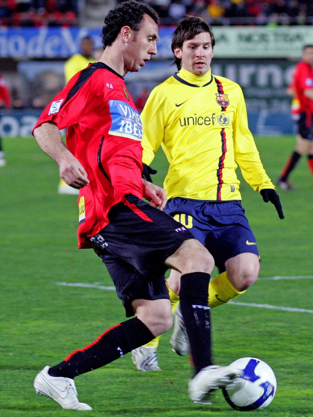 These are very rare photos of Messi from